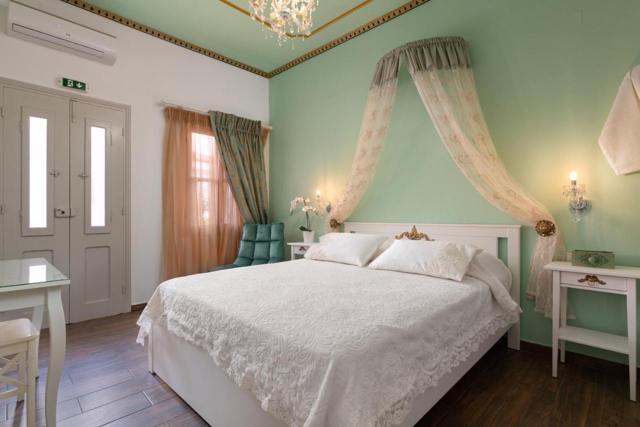 Marika'S Deluxe Rooms Symi Exteriér fotografie