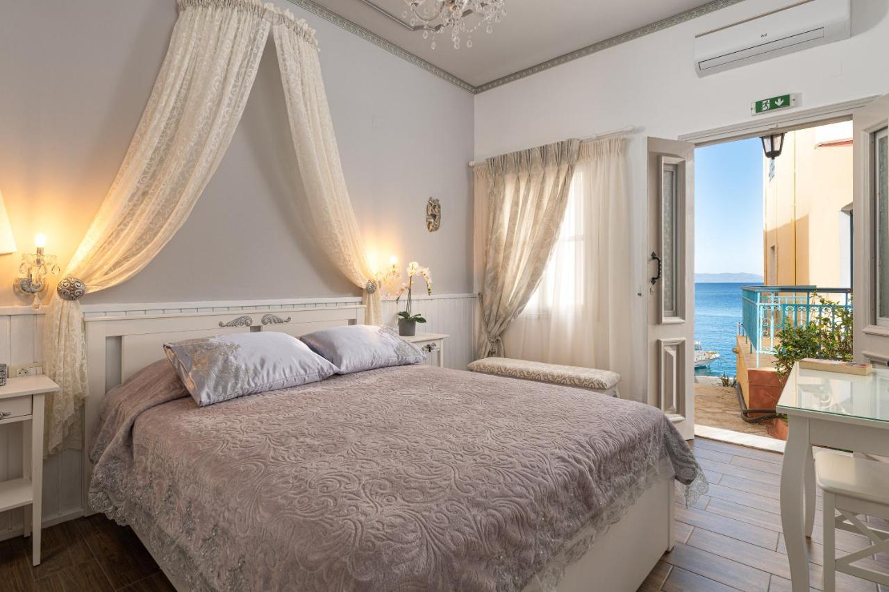 Marika'S Deluxe Rooms Symi Exteriér fotografie